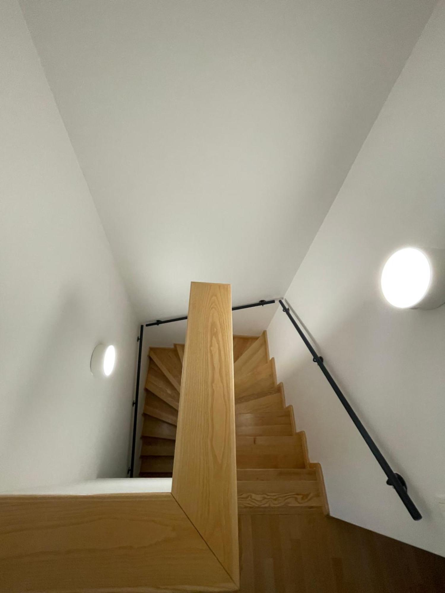 Duplex Delight 18 Mari *