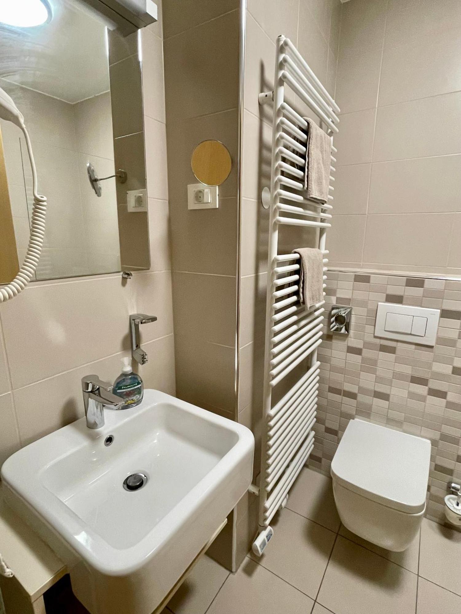 Apartment Duplex Delight 18 Mari *